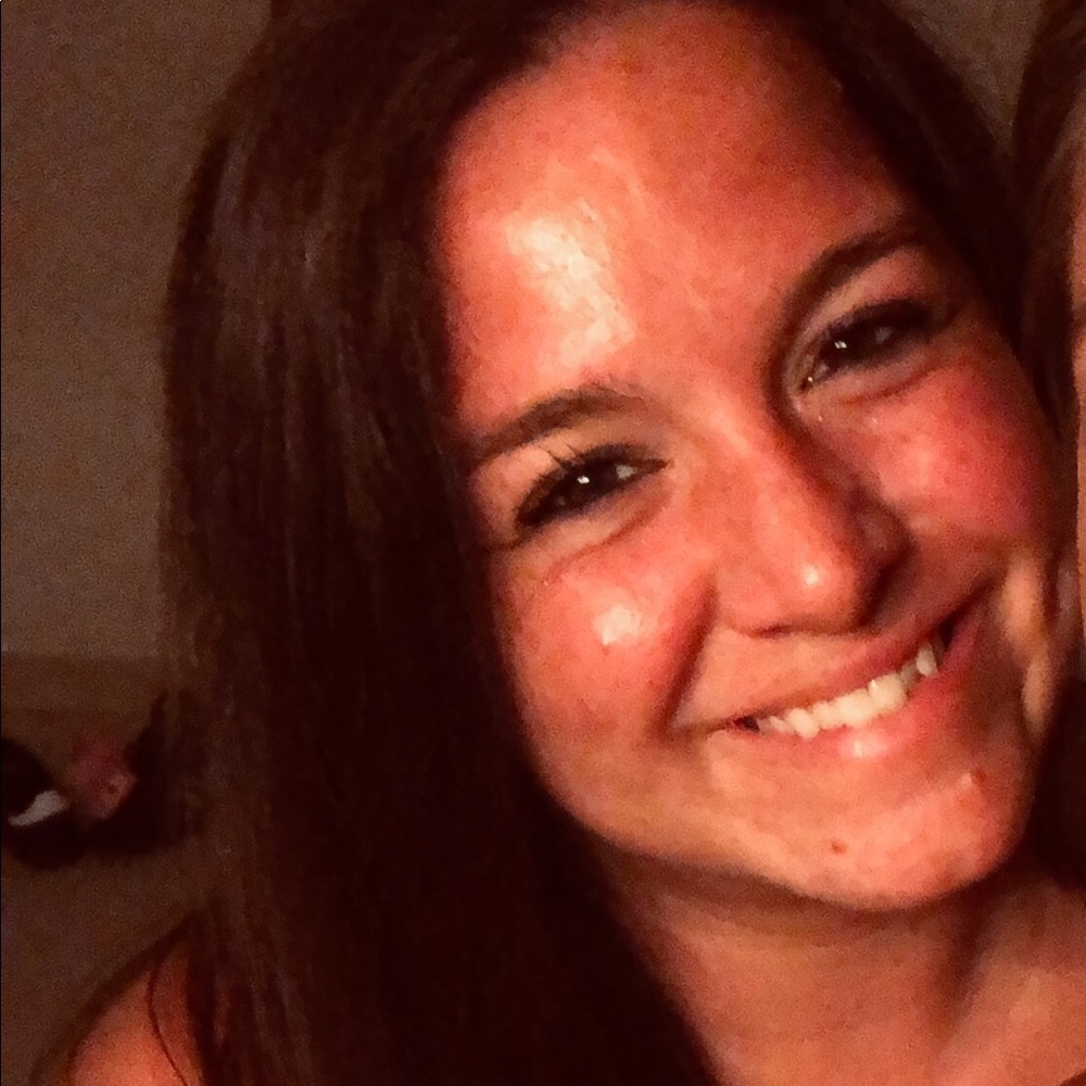 Meet your Posher, Natasha